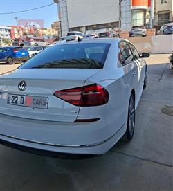 فولكسفاغن باسات